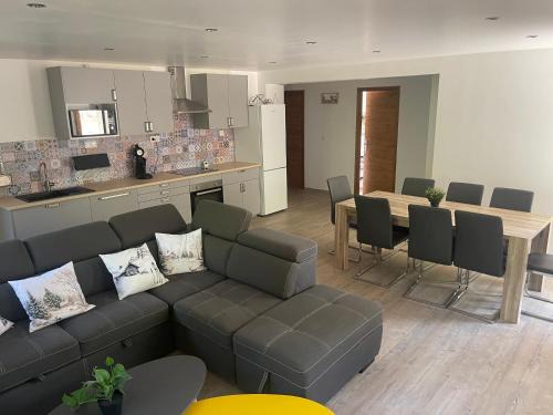Guillestre Apartamento | L'improbable, Spa, Netflix, Wifi, 500 m du centre historique
