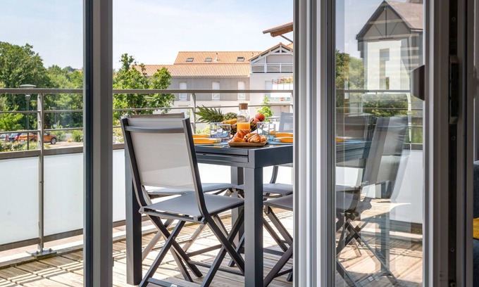 Pornic Apartamento | L'Indigo by Interhome