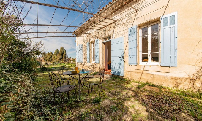 Salon-de-Provence Casa | L'Oustau de Mémé - Proche des villes touristiques