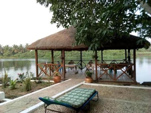 Ada Apartamento | L's Place Ada