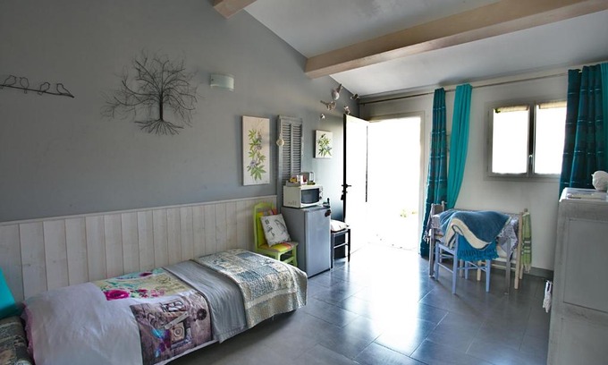 Le Castellet Cama Y Desayuno | La Bastide des Sources