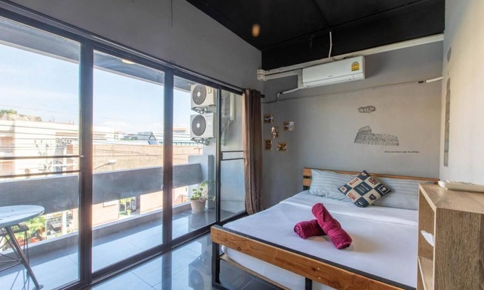 Huay Kaew Casa | La Belle Nuit House