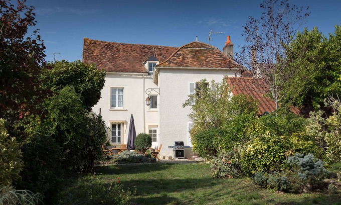 Montmorillon Cama Y Desayuno | Alquiler de vacaciones en Montmorillon Townhouse La Bicyclette Bleu