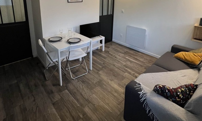 Begles Apartamento | La Bordelaise - Cozy accommodation with garden in Bègles