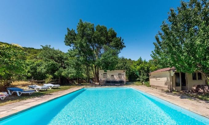 Draguignan Apartamento | La Bouscarle - Jardin et Piscine Privée