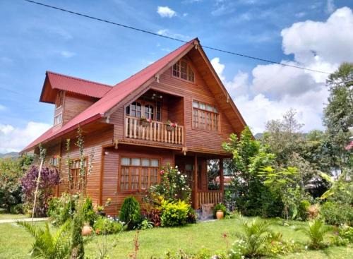 Oxapampa Chalet De Esquí | La Cabaña de Mary