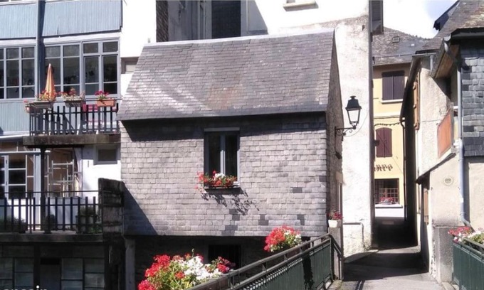 Arreau Casa | La « cabaneste » dans Arreau