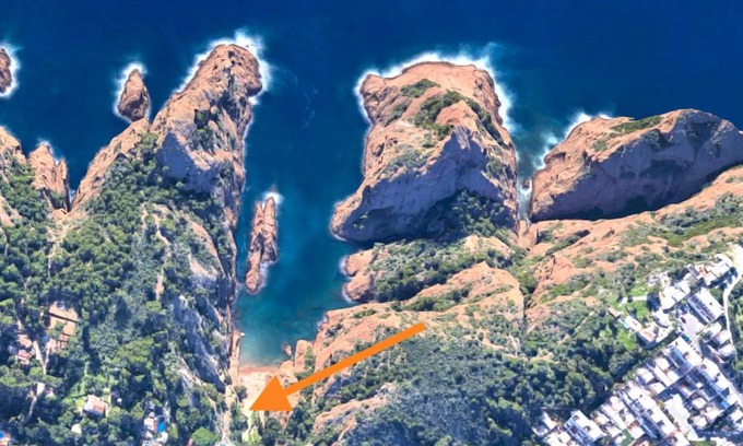 La Ciotat Hotel | La Calanque de Figuerolles