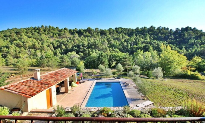 Saint-Martin-de-Castillon Casa | La Caracole :Provencal villa with heated pool, tennis court, nature at your doorstep