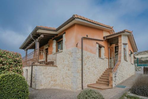 Cardenuela Riopico Casa | La Cardeñuela