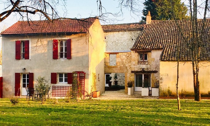 Pineuilh Casa | LA CARRETERIE - "Le Philosophe" (casa rural 4 pers. 70m2)