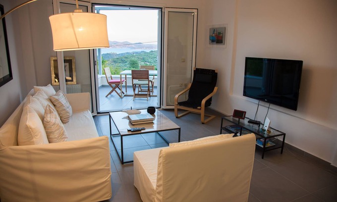 Paliki Casa | La Casa Bianca, con magnifica vista!