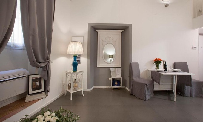 Santo Spirito Apartamento | La Casa Bianca