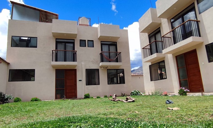 Yanahuara Casa | La Casa de las Flores