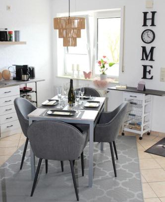 Oberschledorn Apartamento | La Casa