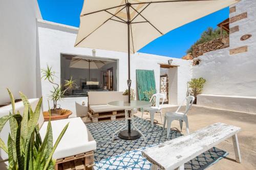 Pajara Casa | La Casa de Petrita