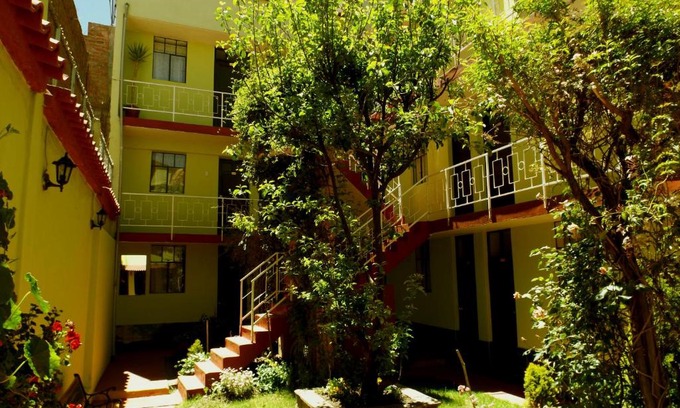 Puno Casa | La Casa del Manzano