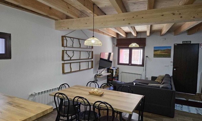Retortillo de Soria Cabaña | La Casa del Pastor. Tu refugio estelar. Podrás descubrir Soria y sus cielos