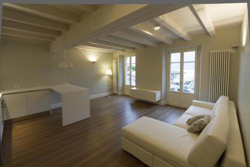 Lovere Old Town Apartamento | La Casa Del Porto