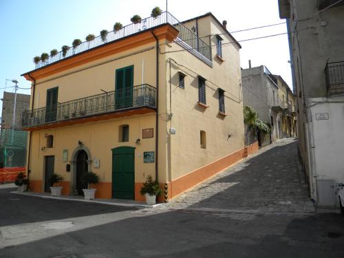 Aliano Cama Y Desayuno | La Casa dellAmericano - Casa d'epoca anni '30