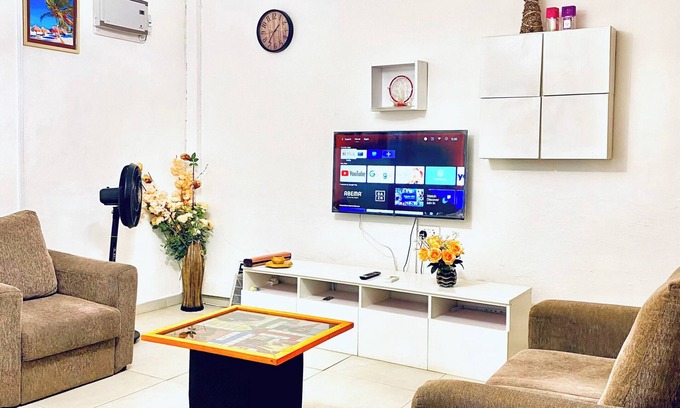 Accra Apartamento | La Casa Maite - Stunning Studio Apartment