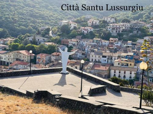 Santu Lussurgiu Casa | La casa storica