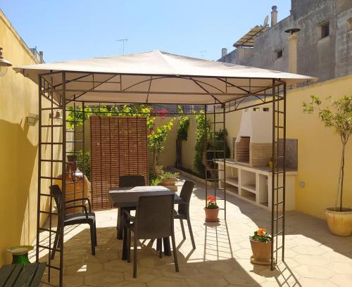 Castromediano Apartamento | La casetta col cortile