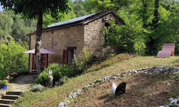 Casola Valsenio Casa | La Casetta, casa romántica con piscina (Bolonia, Rávena, Florencia)