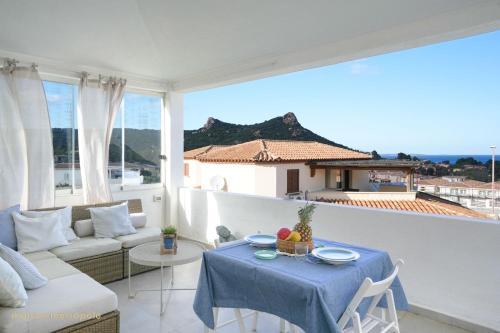 Cannigione Apartamento | La Casetta terrace and sea view