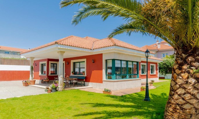 Malpica de Bergantinos Casa | La Casiña
