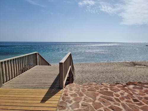 Pujaire Casa | La casita de Isabel, A pie de playa en La Fabriquilla