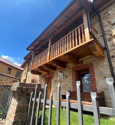 Cremenes Chalet De Esquí | La Casita de Verdiago