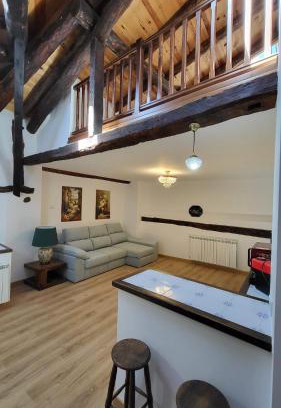 Cardenete Casa | La Casona de Roser
