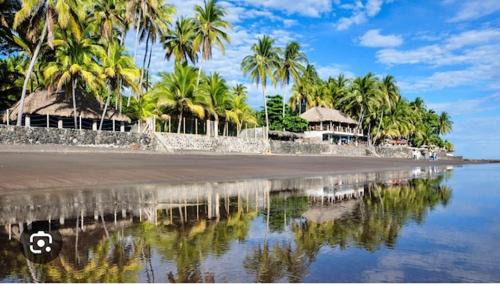 El Sunzal Cabina | La ceiba surf