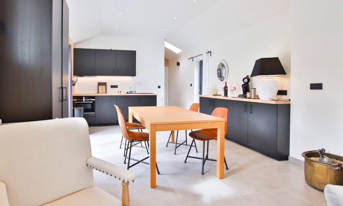Sauveniere Casa | Former stable with private cinema room
