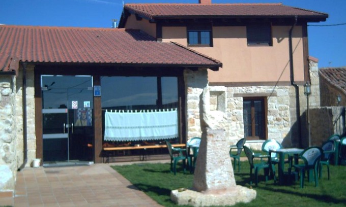 Modubar de San Cibrian Casa | La Cerca de Doña Jimena