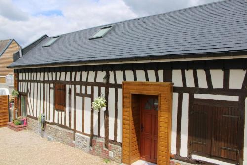 Saint-Pierre-de-Cormeilles Casa | La charme de la maison normande