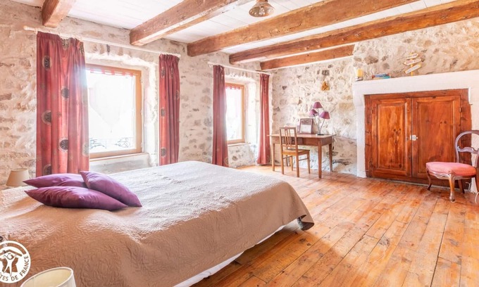 Chambon-sur-Lac Casa | La Chambonnaire - Chambon-sur-lac