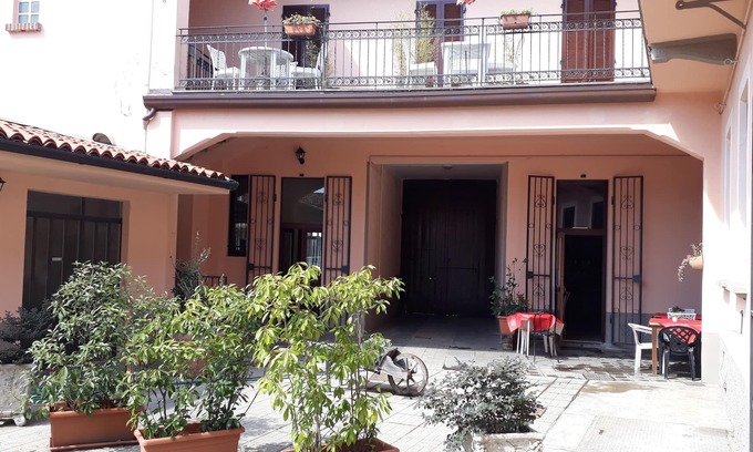 Buscate Casa | La Corte Del Poeta