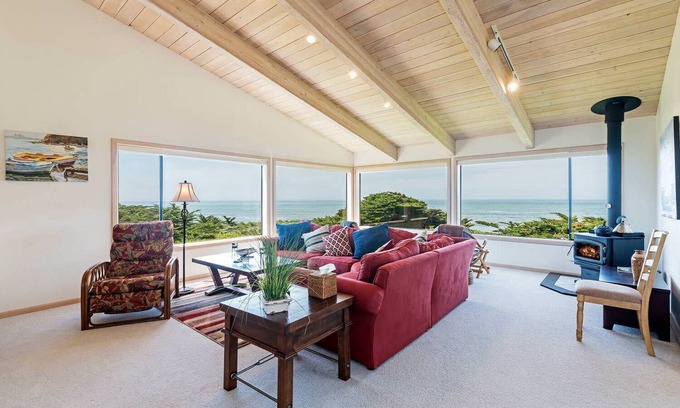 Sea Ranch Casa | La Costiera | Ocean & Bluff Views w/ Hot Tub