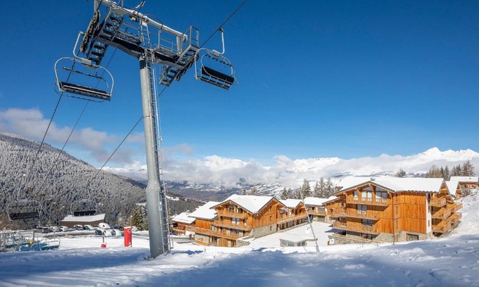 Plan Peisey Apartamento | La Cour aux Ecureuils