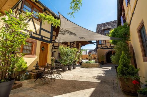 Saint-Hippolyte Apartamento | La Cour St-Fulrad - Appartements