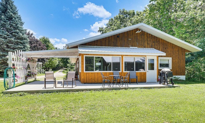 Mindoro Cabaña | Casa rural La Crescent con vistas en Minnesota Bluffs
