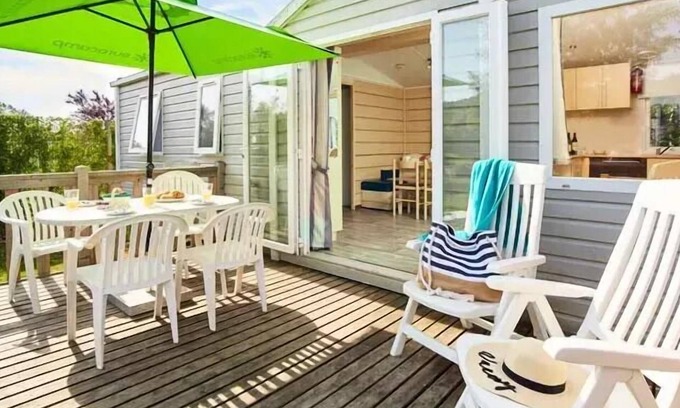 Berny Riviere Casa | La Croix du Vieux Pont campsite***** - Mobile home Comfort XL 4 rooms 6 adults + 2 children