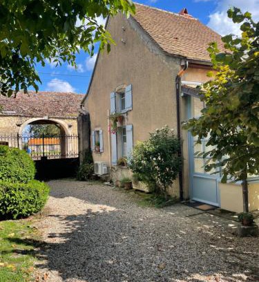 Chassey-le-Camp Casa | La Cuverie du Château le Four à Pain