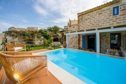 Quartiere XXIV Don Bosco Villa | La Dimora del Sale - Ville con piscina