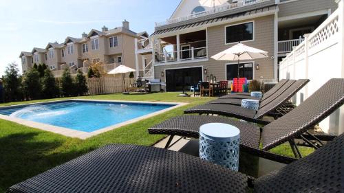 Cape May Casa | La Dolce Villa - 5 Bedroom Home With Heated Pool!