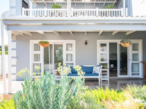 Mountainside Casa | La Dolce Vita Gordon’s Bay