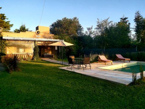 Villa Giardino Casa | La Ernestina