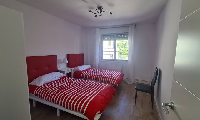 San Vicente de la Barquera Condominio | La Fortaleza